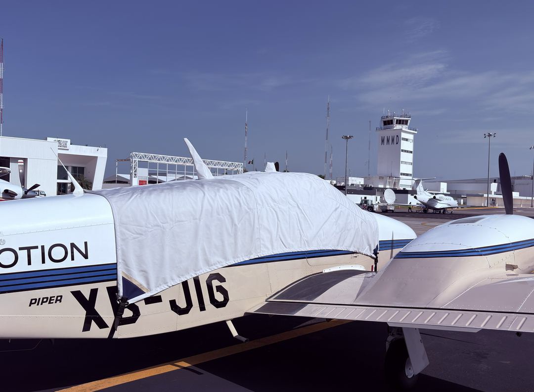 Piper PA-34 Seneca Canopy Cover